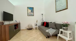 Spacious Apartment - Image 2
