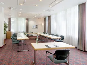 Sunday Hotel Frankfurt Airport - Neu-Isenburg - Image 5