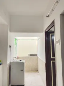 Lovely flat with ac bedroom and attached bathroom - Image 2