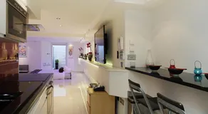 Iffley Apartment 1 - Image 3