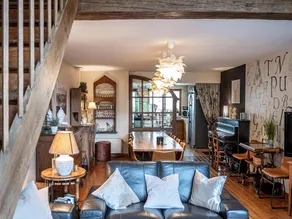 Spacious holiday home in Vresse-sur-Semois with terrace - Image 3