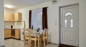AqFel Airport Apartment - Image 3
