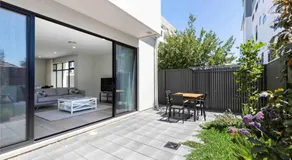 Townhouse on Tod Glenelg North - Image 4