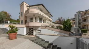 Awesome Home In Caserta - Image 4