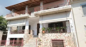 Central Apartments - Image 5
