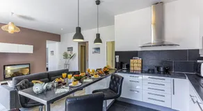MY CASA - GUISOL - Typical Nice 3 Bedroom AC near Port - Image 3