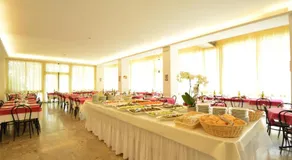 Hotel Europa - Image 4