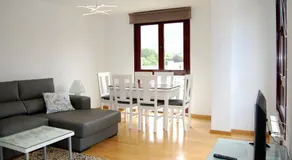 Gestiona2R - Apartamento 3 Habitaciones Landaburu - Image 2