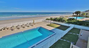 Oceanside Village Townhouse No Drive New Smyrna Beach, Private Ground Floor Patio w Grill - Image 5