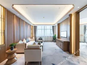 Lihua Jianguo Hotel - Image 2
