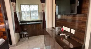Garden Guest House 250m from VFS Global & Rene Tower , acropolis mall - Image 2