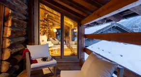 Cozy Rascard in the Alps with Stunning Views for a Peaceful Getaway in Valle d'Aosta, Italy - Image 3