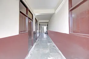 Hotel O Royal - Image 4