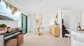 Emerald Sands Holiday Apartments Gold Coast - Image 3