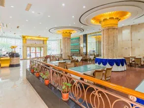 Hui Long Hotel - Image 4