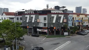 77 Boutique Hotel - Image 3