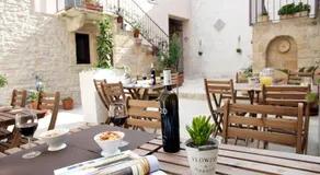 Residence San Martino - Rooms & Suite Apartments - Image 3