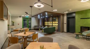 Resort - D9 - Image 3