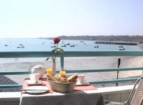 La Mere Champlain - Image 2
