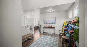 Charming Family Stay w Arcade Theatre Ski Haven Walking trails and river walk in backyard - Image 4