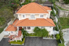 Jasmine Inn - Image 3