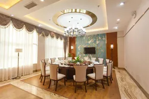 Shuhan Dynasty International Grand Hotel (Jiange Jianmenguan High-speed Railway Station) - Image 2