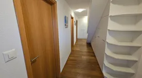 Private Etage 5 Min vom Bahnhof - Parken - Küche - Netflix - Image 4