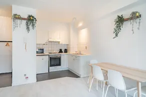 1 bedroom Antwerp stay - Image 5