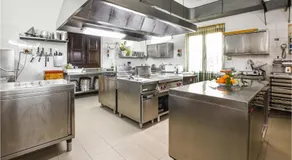 Awesome Home In Caltagirone - Image 4
