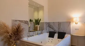 Terra Mia Suite - Image 2