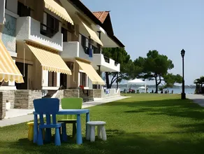 Haus Platanos Apartments & Bungalows by the Sea - Image 3