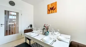 R und S Apartments Stylische Wohnung I Küche I Parkplatz I Smart TV - Image 4