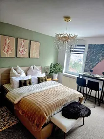 Cozy Pet-Friendly Apartment - Image 2