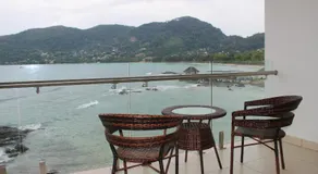 Surfers Cove Apartments - Image 4