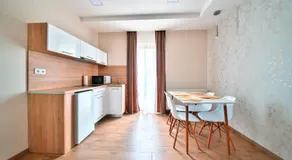 Kriszta Deluxe Vendégház - Image 3