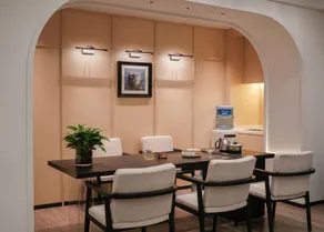Anman Flower Room Hotel (Kunming Railway Station) - Image 4