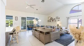 3-Bedroom Villa w Private Heated Screened Pool - Image 3