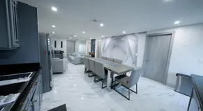 New! Upscale Modern waterfront apartment 3BR 3BA - Image 3