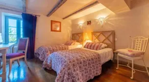 Logis Hotel L'Auberge Fleurie - Image 2