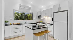 Mollymook Den Coastal Retreat - Walk to Beach & Town - Image 3