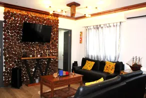 QUAD HOUSE - Olang Island - Image 2
