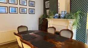 Cosy Town House - Image 4