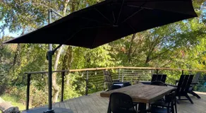 The Little Lake House-Wooded Retreat, King Bed, Fiber WiFi, 1 Min to Lake - Image 5