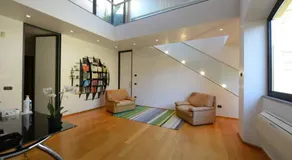 The Green House - Image 3