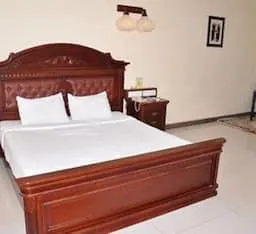 SRI ANNAMALAIYAR RESIDENCY - Image 1