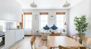 Stylish Stays by Russel Square - Image 3