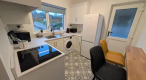 Rooms at the Village - Image 3