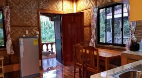 Paco's Garden Home Stay - Image 5