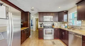 Pinellas Park Cottage - Image 3