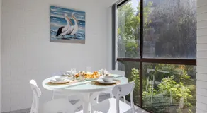 Villa Ellisa, 1 10 Columbia Cl -ground floor unit with beautiful water views & across from the water - Image 2